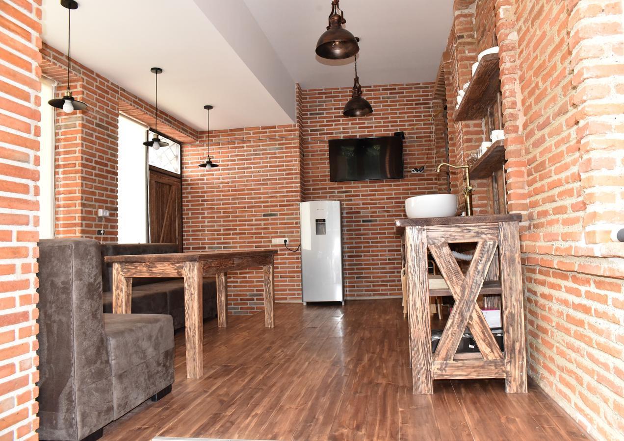 Old Chache House Hotel Telavi Ngoại thất bức ảnh