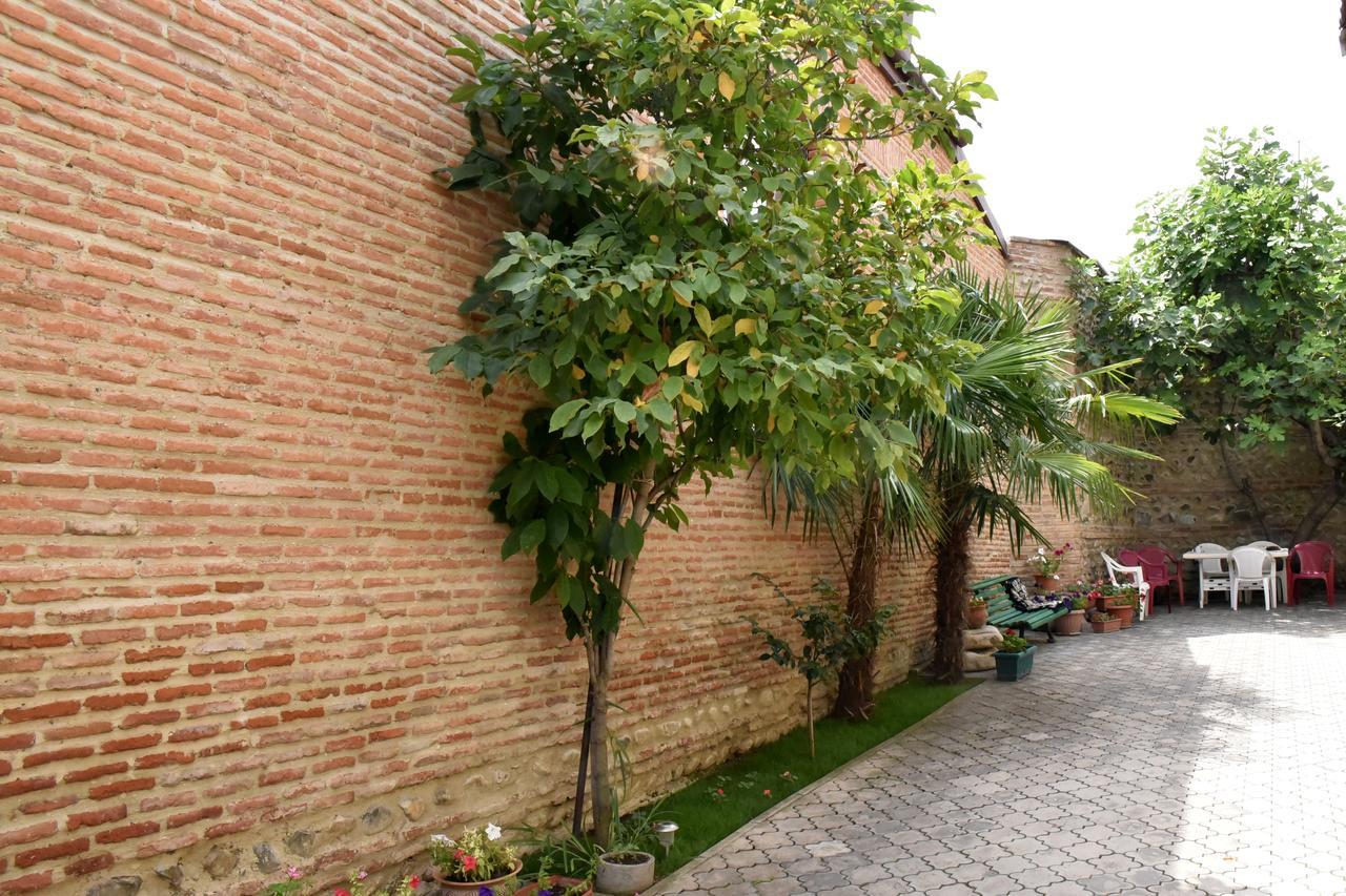Old Chache House Hotel Telavi Ngoại thất bức ảnh