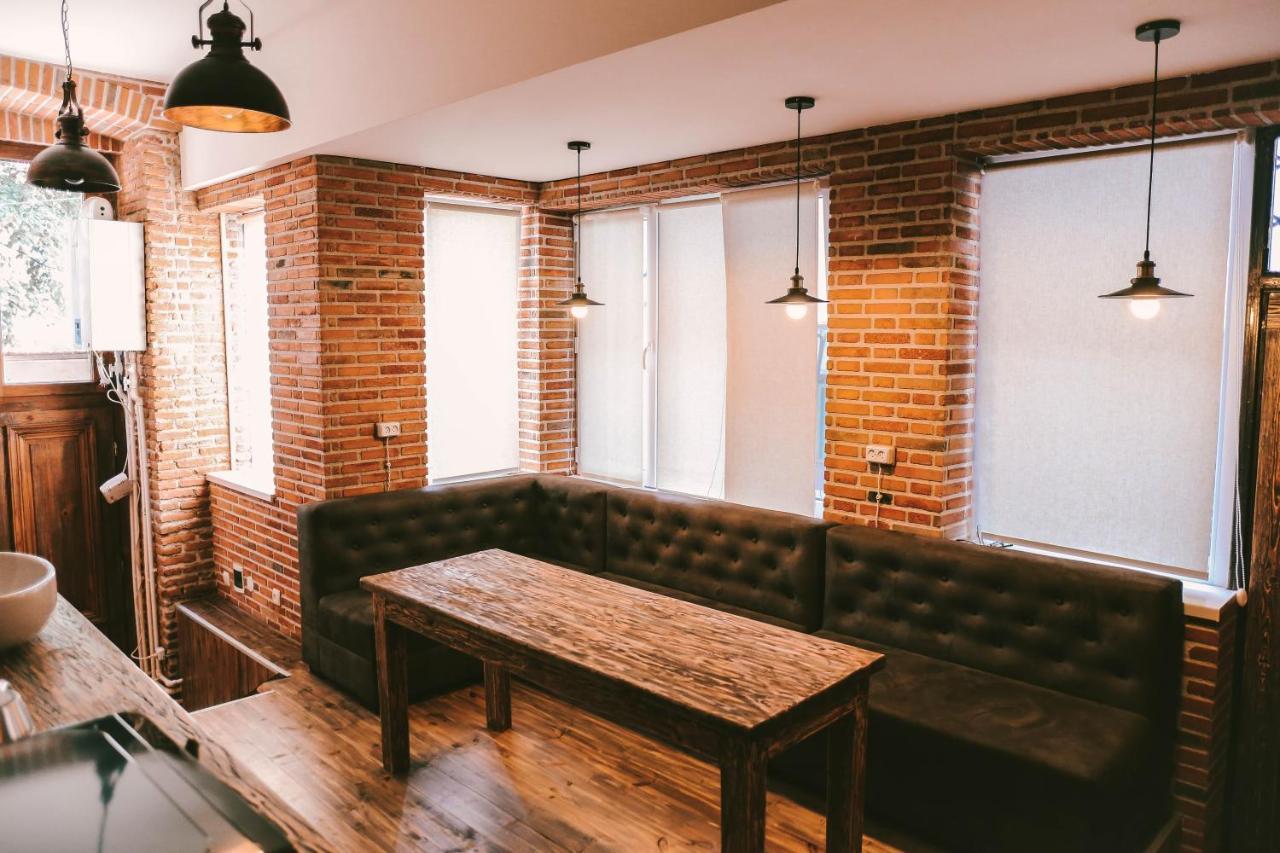 Old Chache House Hotel Telavi Ngoại thất bức ảnh