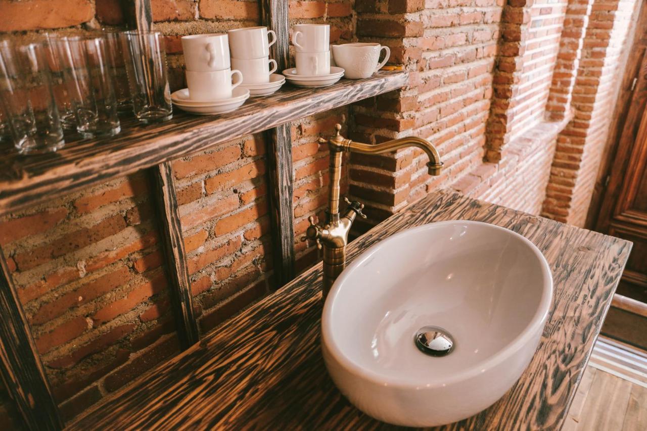 Old Chache House Hotel Telavi Ngoại thất bức ảnh
