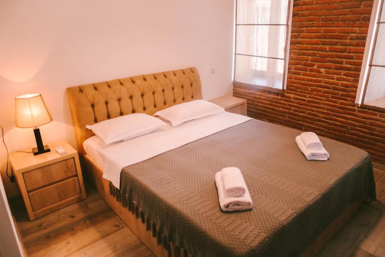 Old Chache House Hotel Telavi Ngoại thất bức ảnh