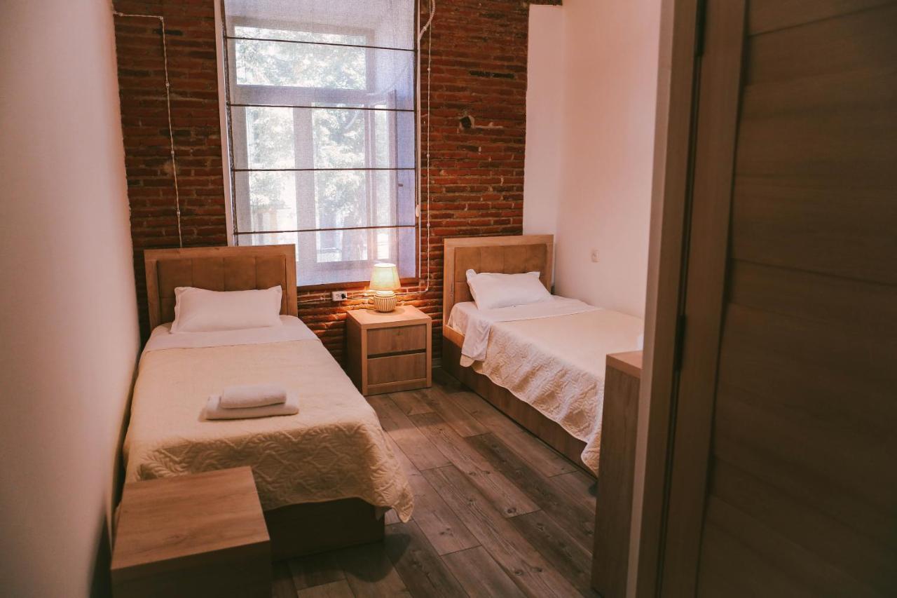 Old Chache House Hotel Telavi Ngoại thất bức ảnh